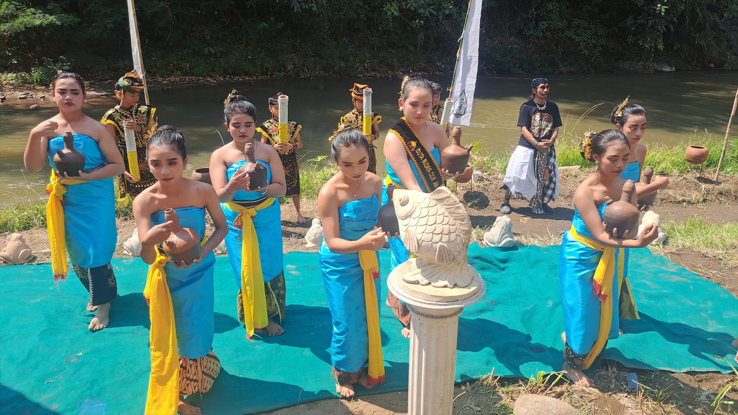 Menyambut hari sungai nasional 2026 forum komunikasi kelompok sadar wisata forkom pokdarwis kota malang kembali menggelar festival kali brantas 5 pada 25 26 juli 2026